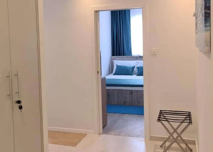 With Parking Space Mastrinka, Ciovo - 23177 Daire *
