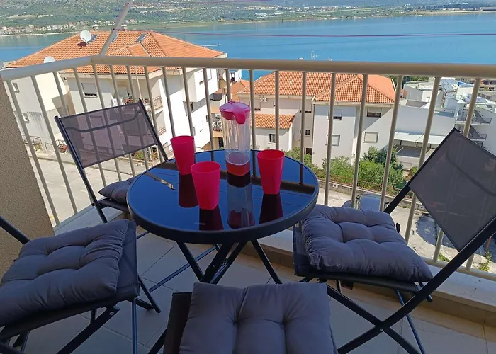With Parking Space Mastrinka, Ciovo - 23177 Daire *