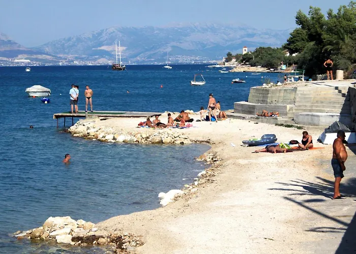 Daire With Parking Space Mastrinka, Ciovo - 23177 Trogir