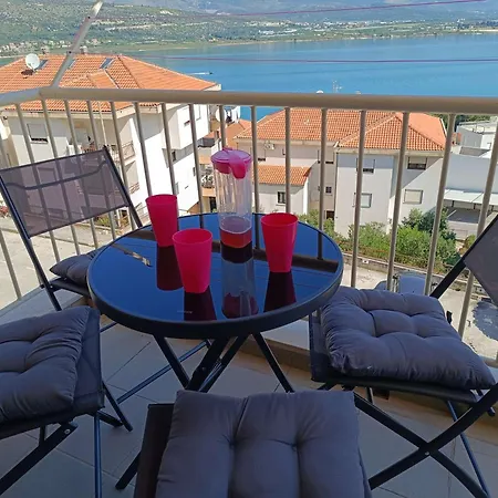 With Parking Space Mastrinka, Ciovo - 23177 Apartman *